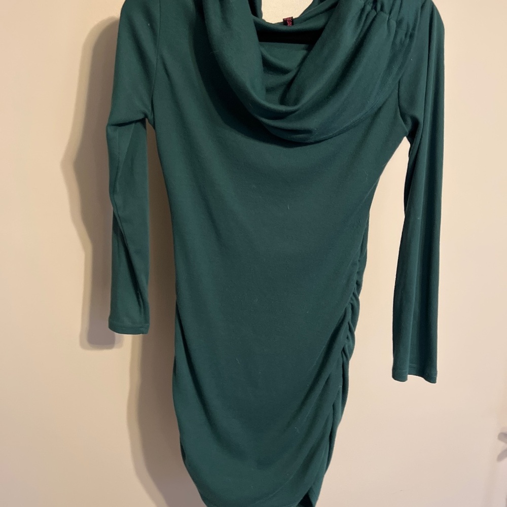 Green cotton mini dress